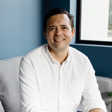Simon Bullot, Principal of Functional Accounting